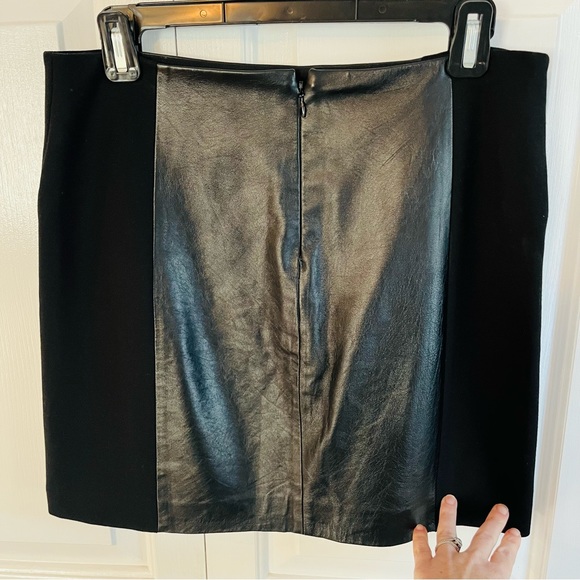 Madewell Leather Mini Skirt, Size 8 - Picture 3 of 6